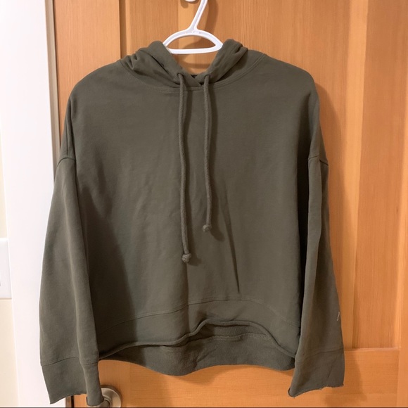 Stussy & Zara Crop Tops Buy 1 Get 1 Free - Picture 4 of 6